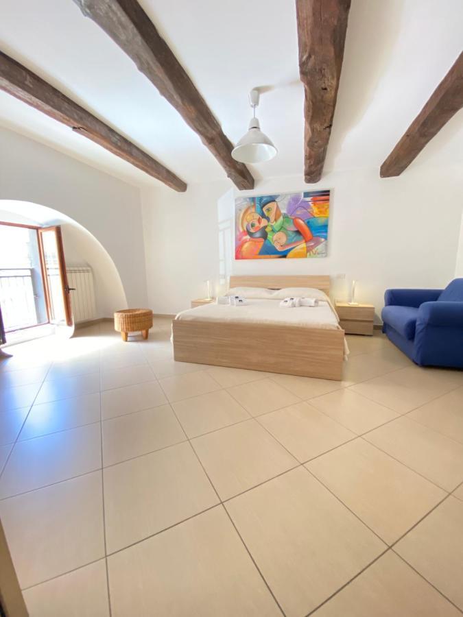 Ch Suite & Privateparking - Corso 18 Agosto - Apartment Potenza Exterior foto